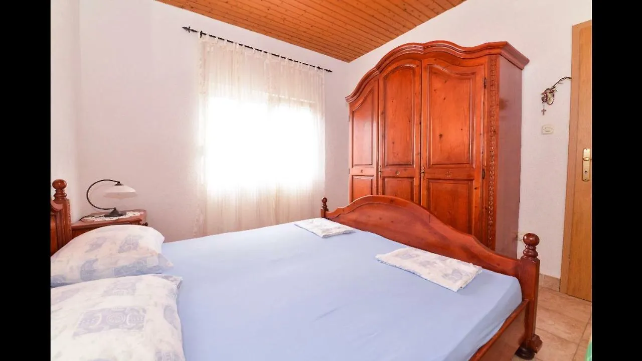Ceprljanda Ugljan Apartment 0*,  Croatia